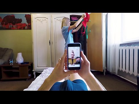 ❤️ 義理の姉が、ママが帰ってくる直前に弟を勃起させる ❤ ポルノビデオ ❌️❤